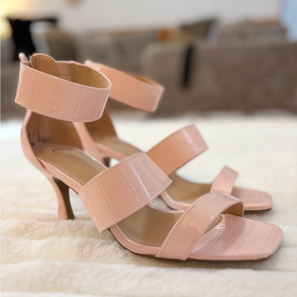 Women's Pink Croc-Embossed Strappy Heels